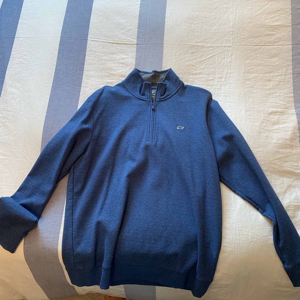 Vineyard Vines Performance Fleece - Medium. - image 1